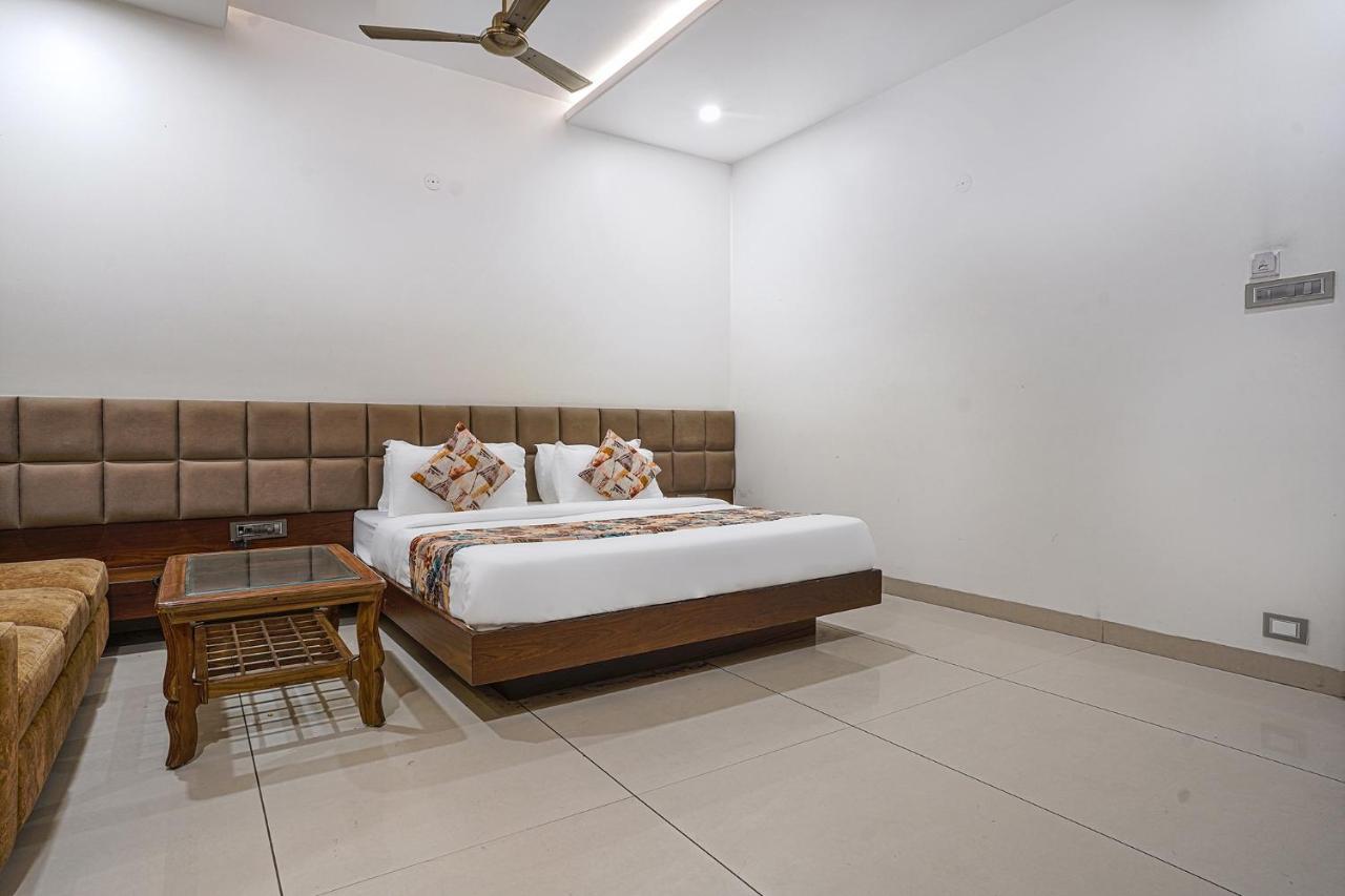 Fabhotel Jawel Palace Бопал Екстериор снимка