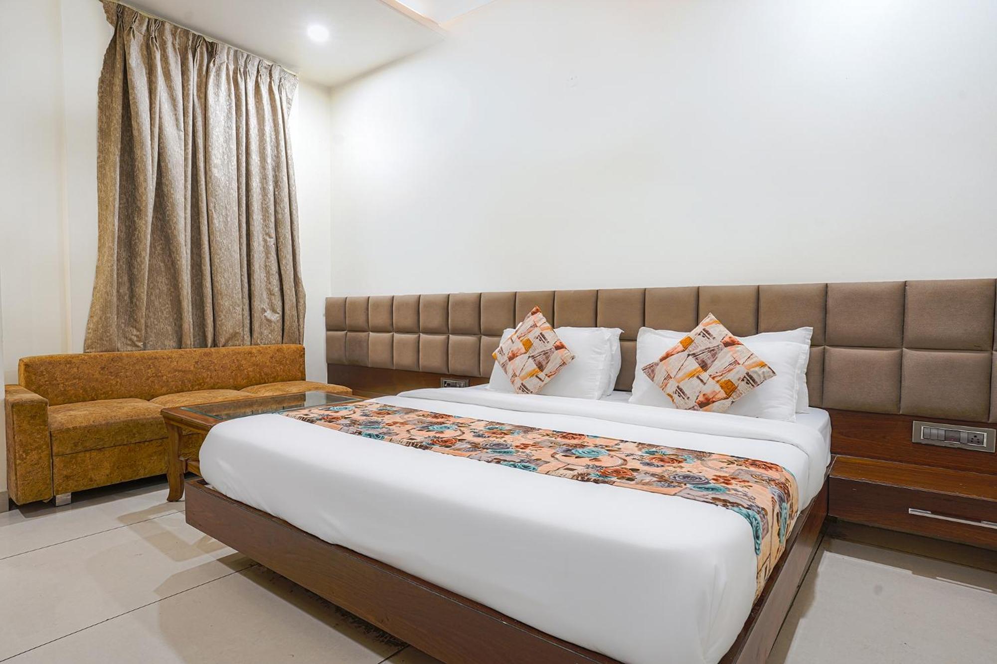 Fabhotel Jawel Palace Бопал Екстериор снимка